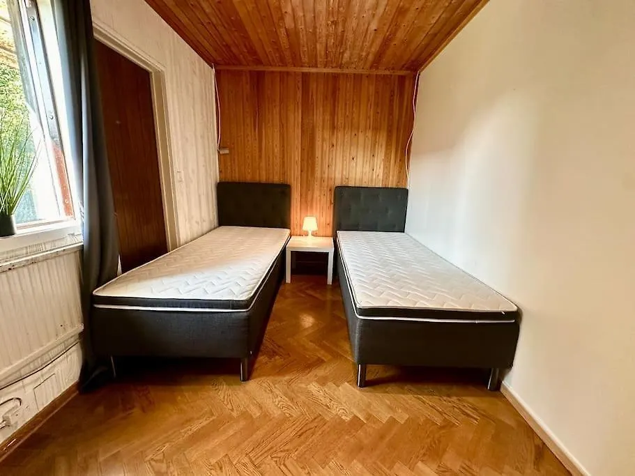 The Volvo House For Workers With Free Parking Villa Gothenburg